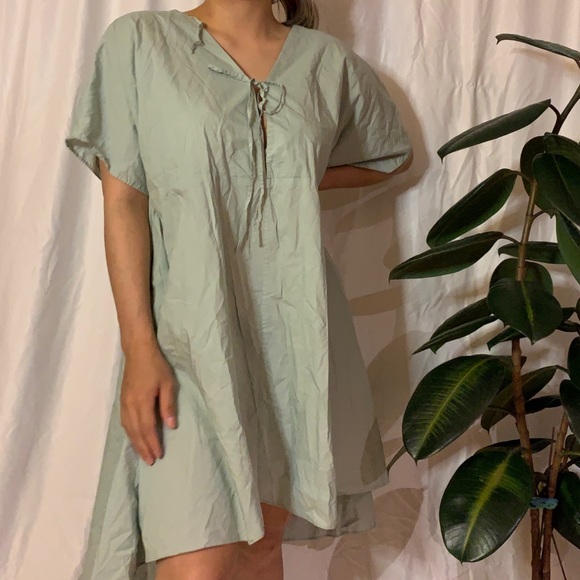 COS Lightweight Light Green Flowy Summer Dress - Picture 2 of 4